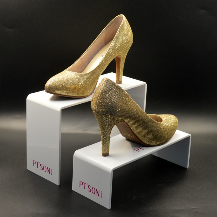 Acrylic Shoe Rack2.jpg