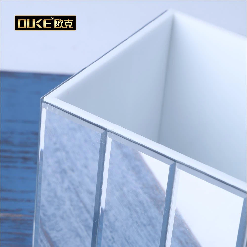 mirror box 5