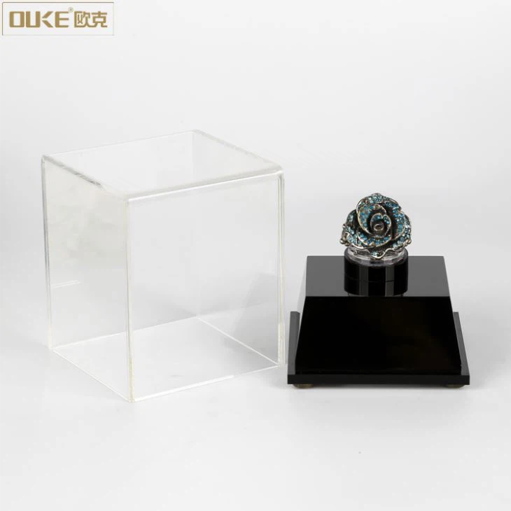 Crystal Clear Fashion Acrylic Ring Display Box